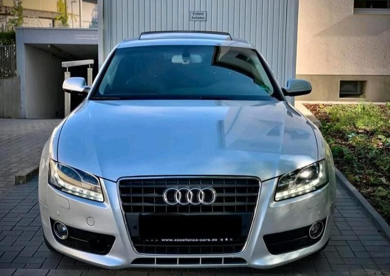 Gebraucht Audi A5 140 PS (102 kW) 2009 Silber Coupé