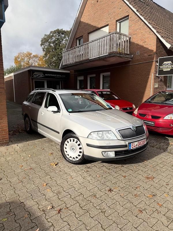 Silber Gebraucht 2006 Skoda Octavia Kombi | 2.499 € (Fairer Preis) - Bild 1/4