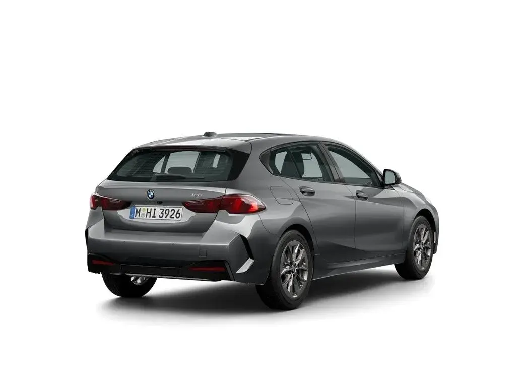 Neu BMW 120 156 PS (114 kW) 2026 Grau Kleinwagen