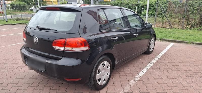 Schwarz Gebraucht 2011 VW Golf VI Comfortline Limousine | 3.000 € (Guter Preis) - Bild 1/4
