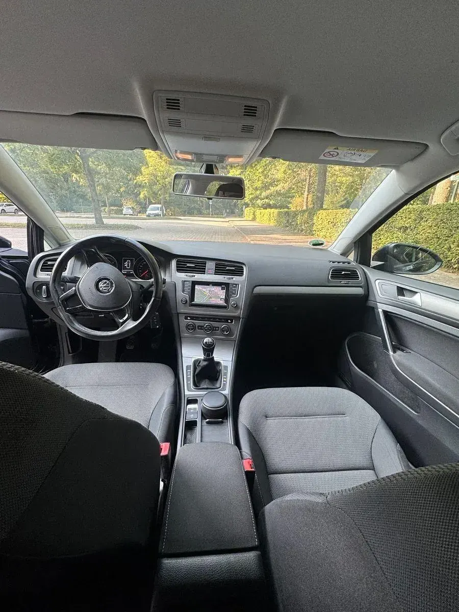 Gebraucht VW Golf VII Comfortline 150 PS (110 kW) 2014 Blau Limousine