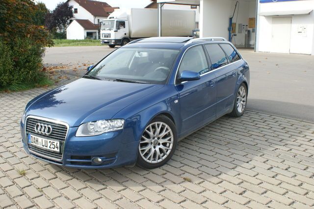 Gebraucht Audi A4 116 PS (85 kW) 2008 Blau metallic Kombi
