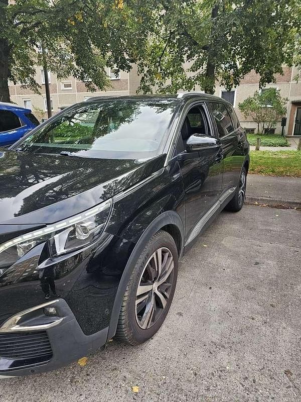 Gebraucht Peugeot 5008 Allure 120 PS (88 kW) 2018 Van / Kleinbus