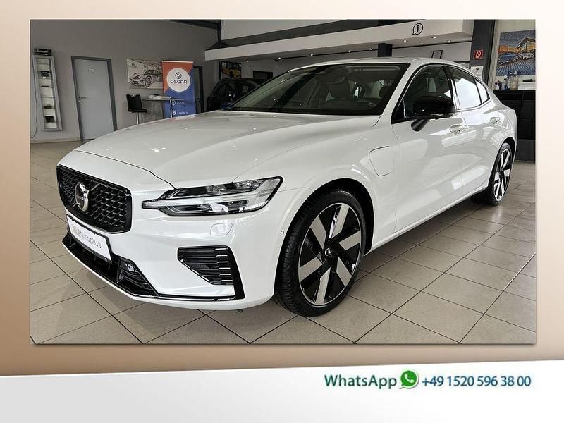 Crystal white Gebraucht 2024 Volvo S60 Ultimate Limousine | 41.850 € (Fairer Preis) - Bild 1/4