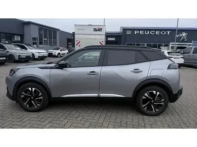 Gebraucht Peugeot e-2008 GT 100 kW (136 PS) 2022 Grau SUV