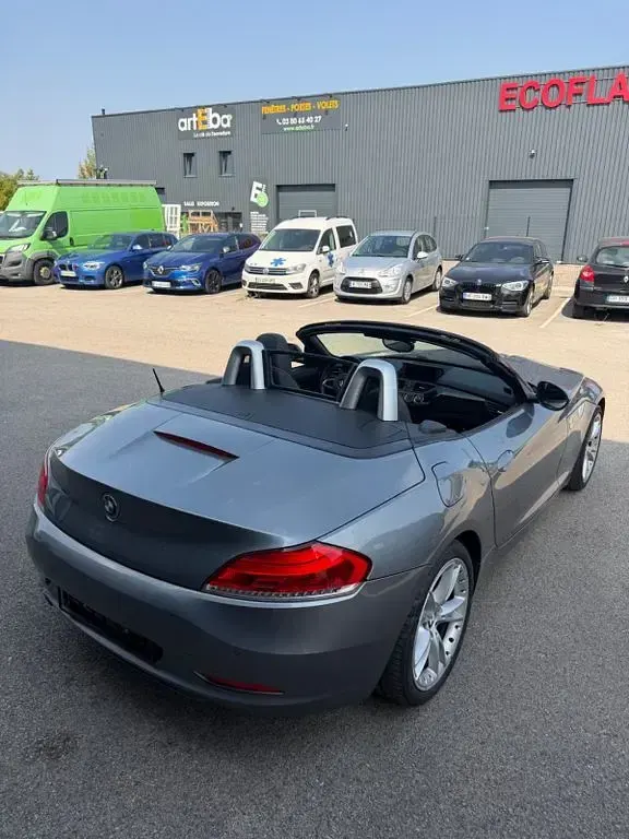Gebraucht BMW Z4 258 PS (189 kW) 2010 Grau Cabrio