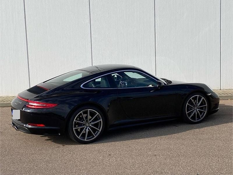 Gebraucht Porsche 911 Carrera 4 370 PS (272 kW) 2016 Schwarz