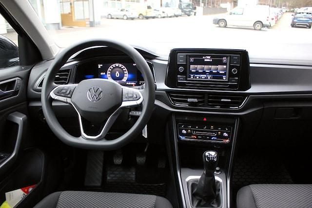 Gebraucht VW T-Roc Basis 110 PS (80 kW) 2022 SUV