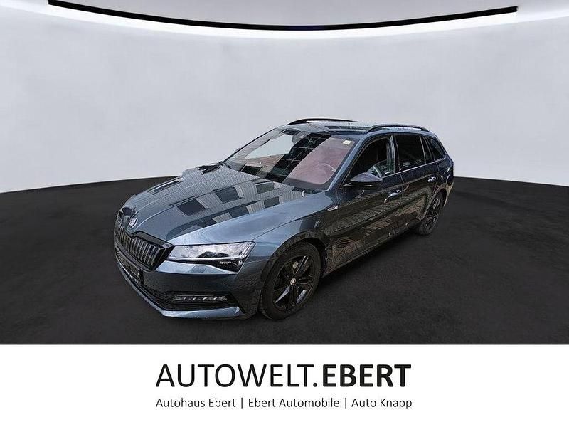 Quarzgrau Gebraucht 2022 Skoda Superb SportLine Kombi | 26.890 € (Fairer Preis) - Bild 1/4