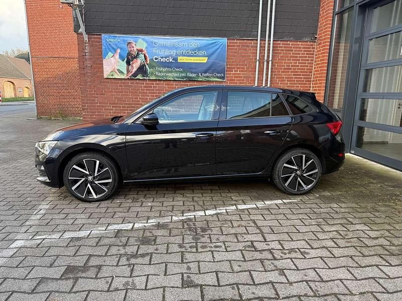 Gebraucht Skoda Scala Style 150 PS (110 kW) 2019 Schwarzmagic perleffekt Kleinwagen