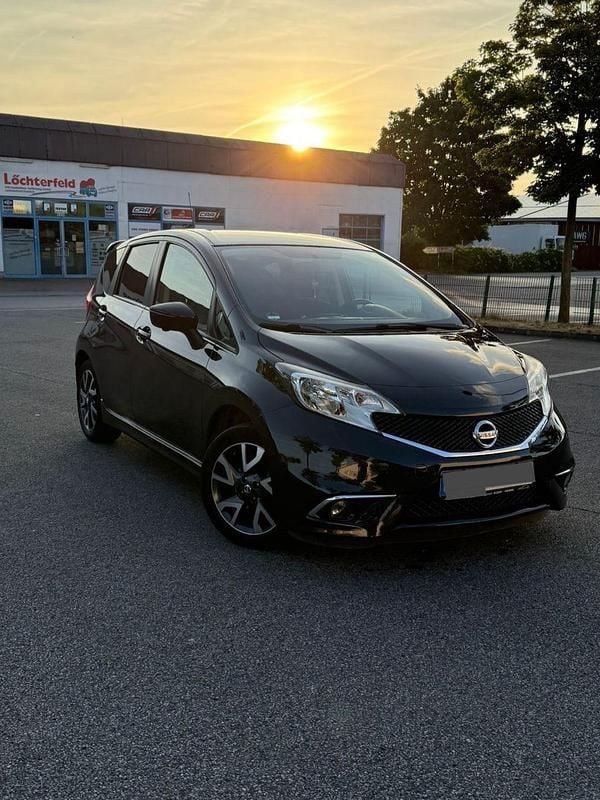 Schwarz Gebraucht 2015 Nissan Note Van / Kleinbus | 5.990 € (Guter Preis) - Bild 1/4