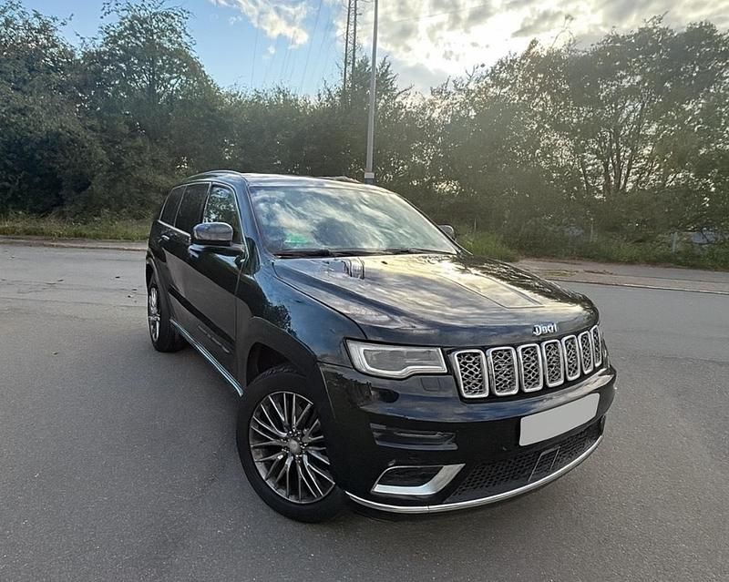 Schwarz Gebraucht 2017 Jeep Grand Cherokee Summit SUV | 29.999 € (Fairer Preis) - Bild 1/4