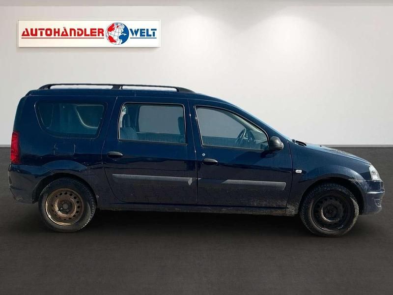 Gebraucht Dacia Logan MCV Ambiance 87 PS (63 kW) 2010 Blau Kombi