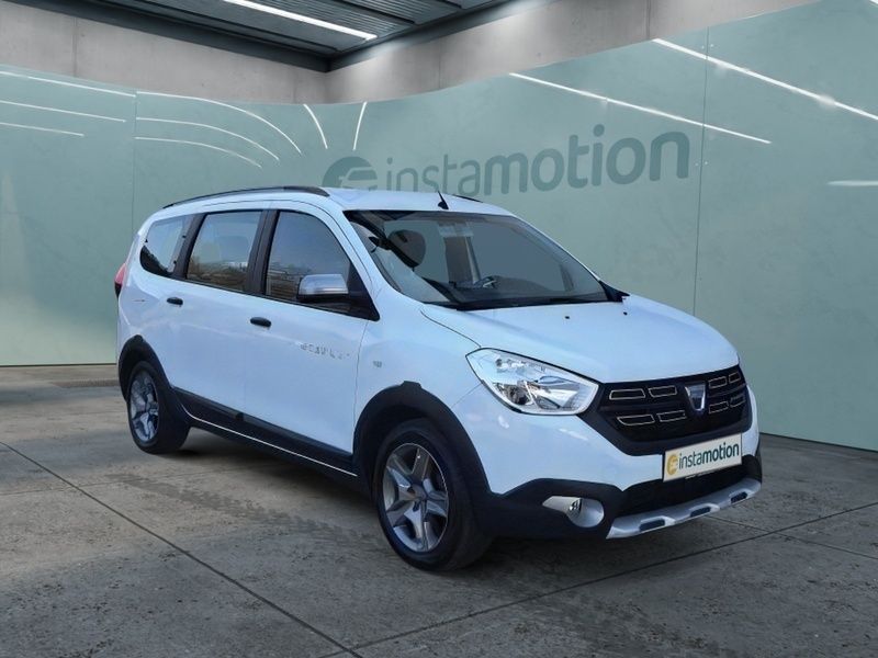 Weiß Gebraucht 2021 Dacia Lodgy Stepway Van / Kleinbus | 17.290 € (Teuer) - Bild 1/3