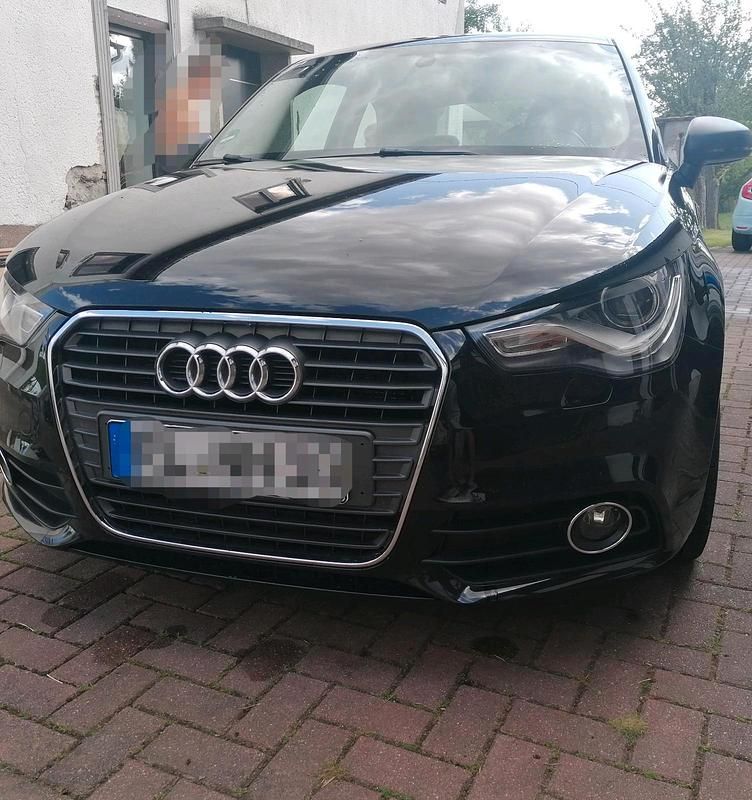 Schwarz Gebraucht 2013 Audi A1 Kleinwagen | 7.500 € (Fairer Preis) - Bild 1/4