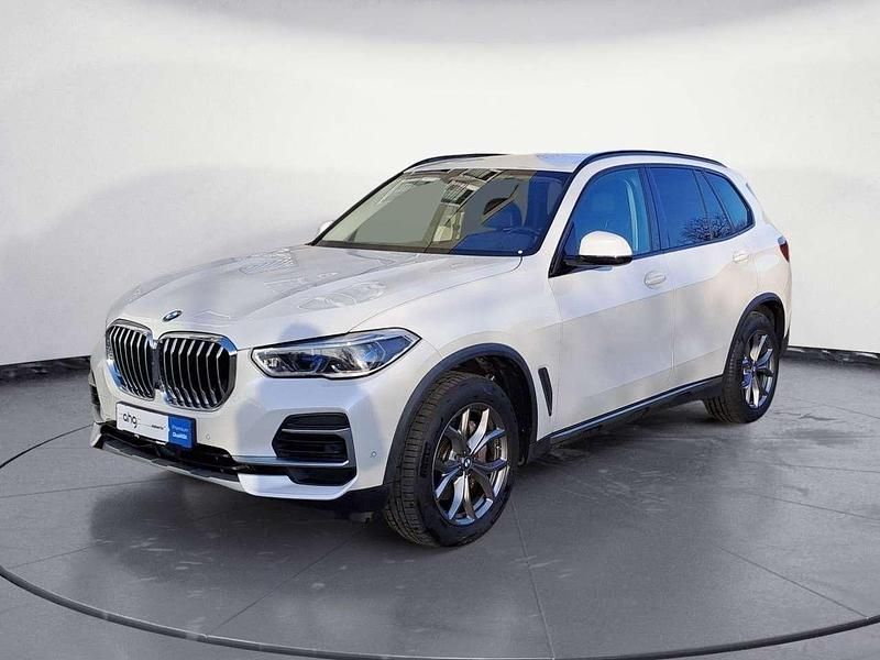 Gebraucht BMW X5 Performance 286 PS (210 kW) 2022 Weiß SUV