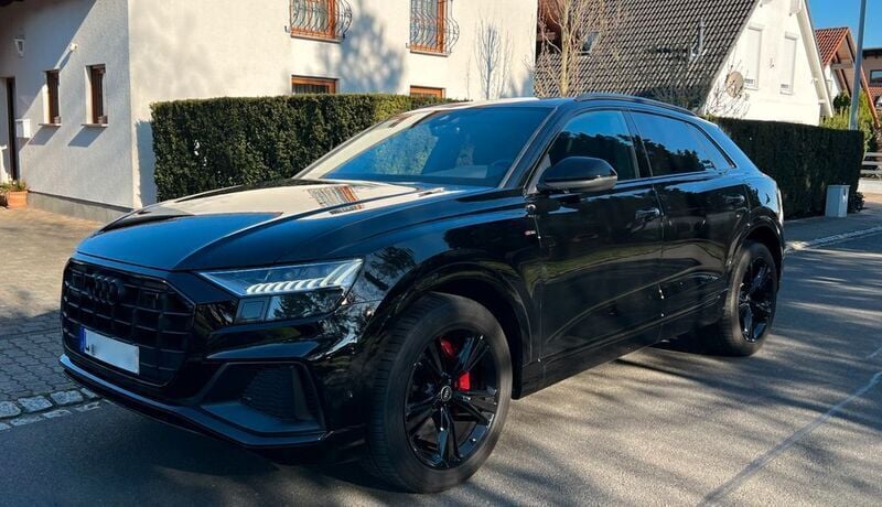 Schwarz Gebraucht 2023 Audi Q8 S-Line SUV | 71.900 € (Superpreis) - Bild 1/4