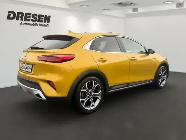 Gebraucht Kia XCeed Xdition 160 PS (117 kW) 2021 Yqm) quantumgelb met. (gelb SUV