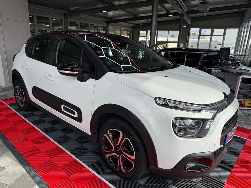 Lack weiss banquise/deckende l Gebraucht 2022 Citroën C3 Shine Kleinwagen | 16.980 € (Etwas zu teuer) - Bild 1/4