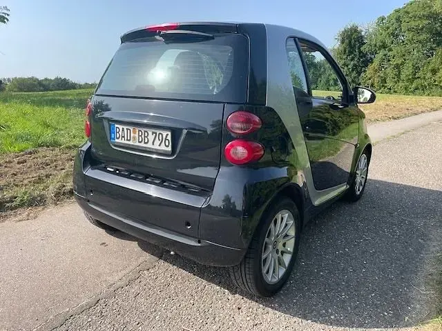 Gebraucht Smart ForTwo Coupé Passion 72 PS (52 kW) 2011 Schwarz Coupé