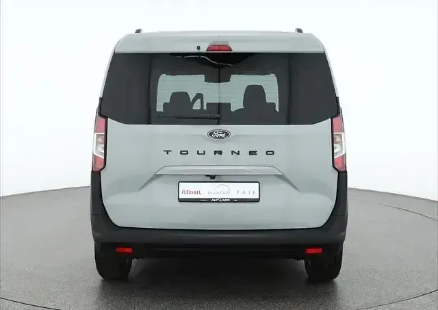 Neu Ford Tourneo Courier Titanium 125 PS (91 kW) 2026 Andere Van / Kleinbus