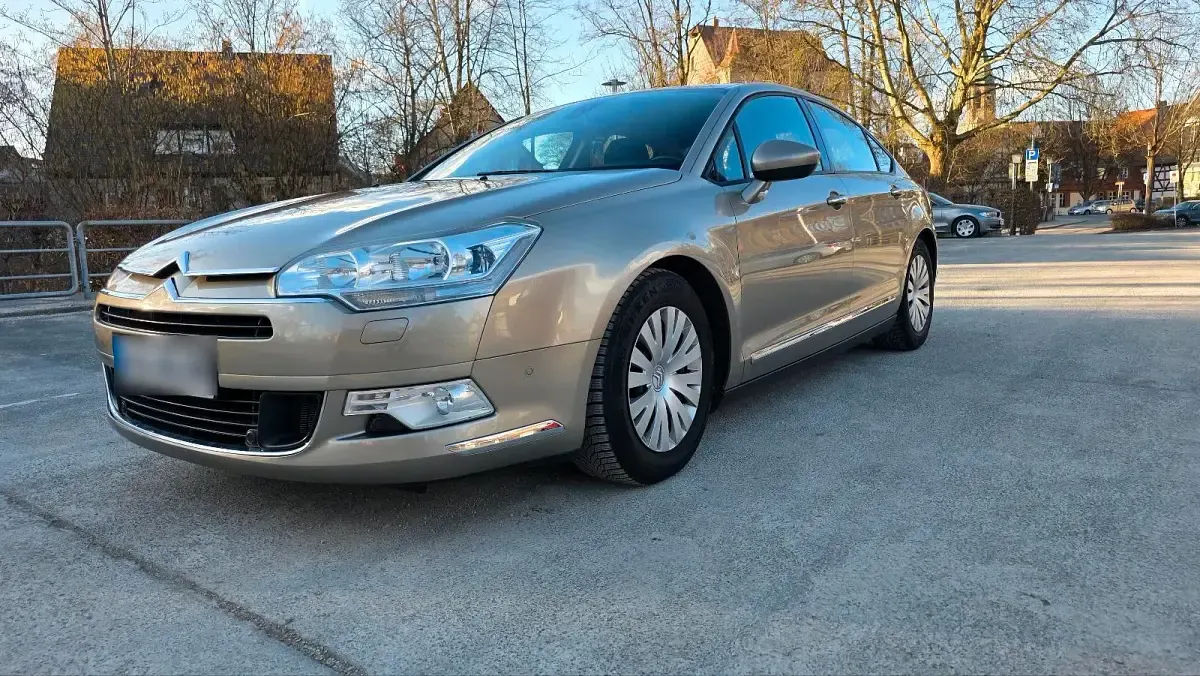 Second-hand Citroën C5 140 CP (102 kW) 2009 Auriu Berlinǎ