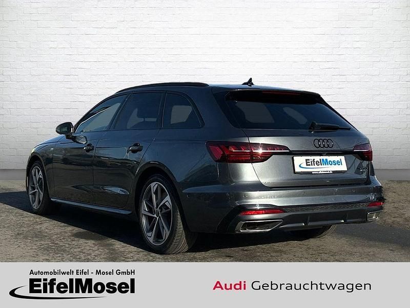 Gebraucht Audi A4 S-Line 286 PS (210 kW) 2022 Grau Kombi