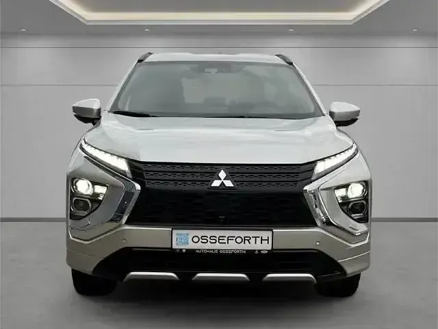 Usata Mitsubishi Eclipse Cross Select 98 CV (72 kW) 2023 Argento SUV