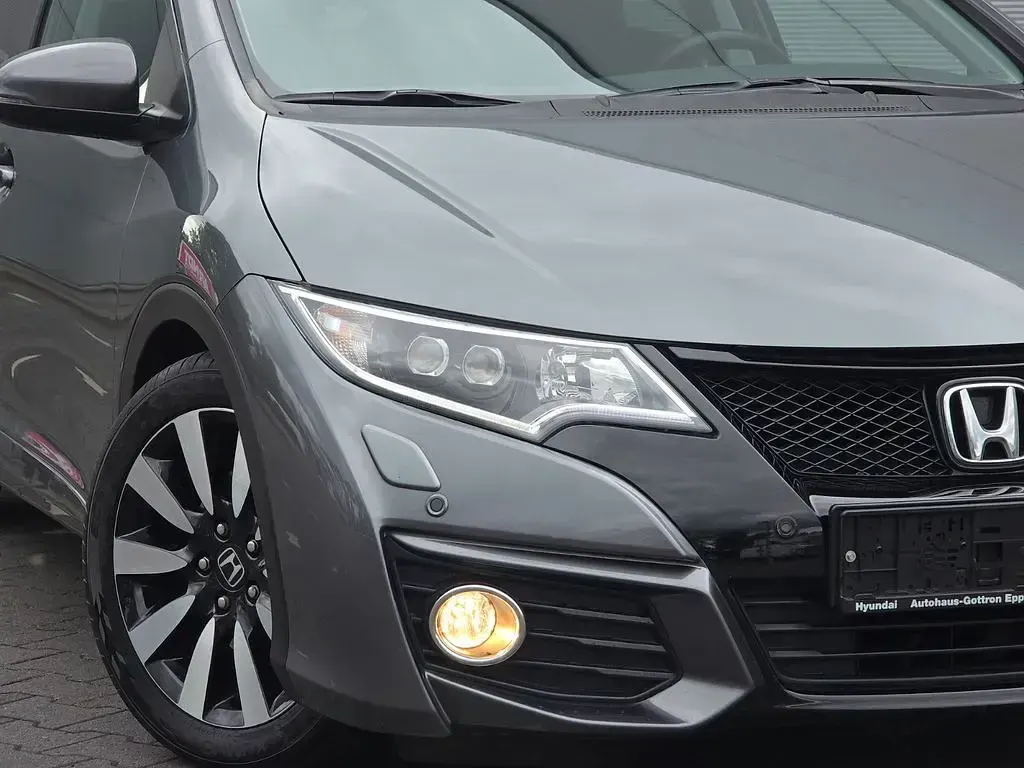 Gebraucht Honda Civic 141 PS (103 kW) 2015 Grau Limousine