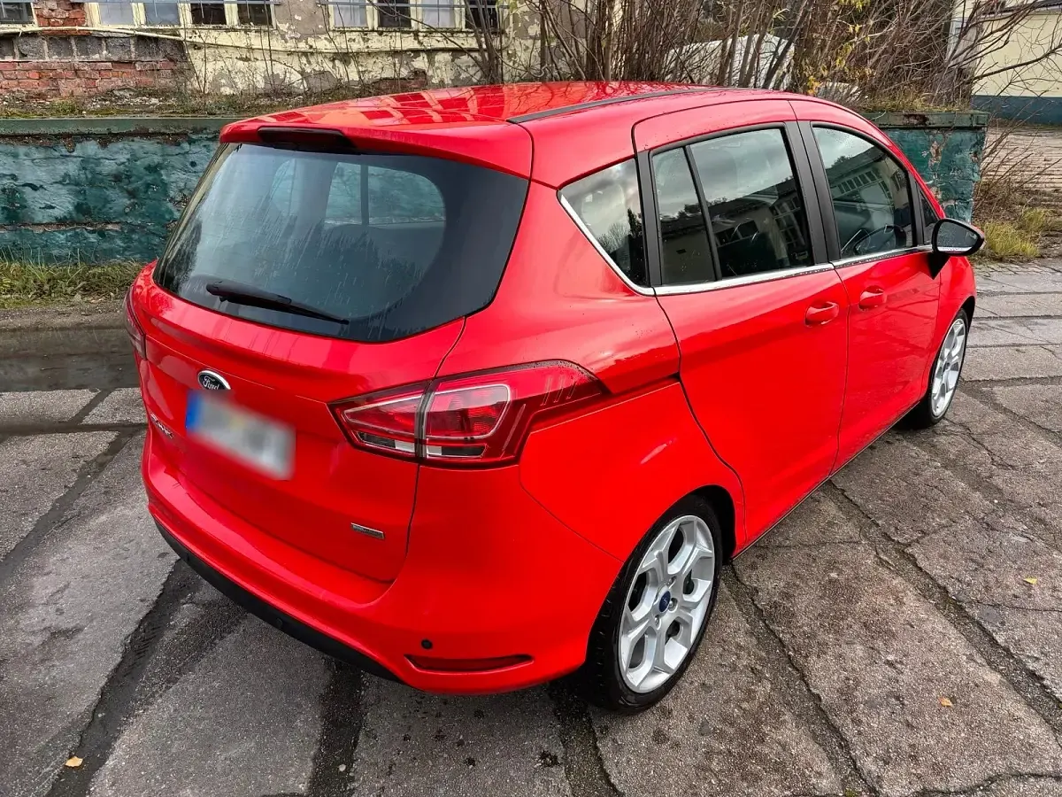 Second-hand Ford B-MAX 100 CP (73 kW) 2013 Roșu Monovolum