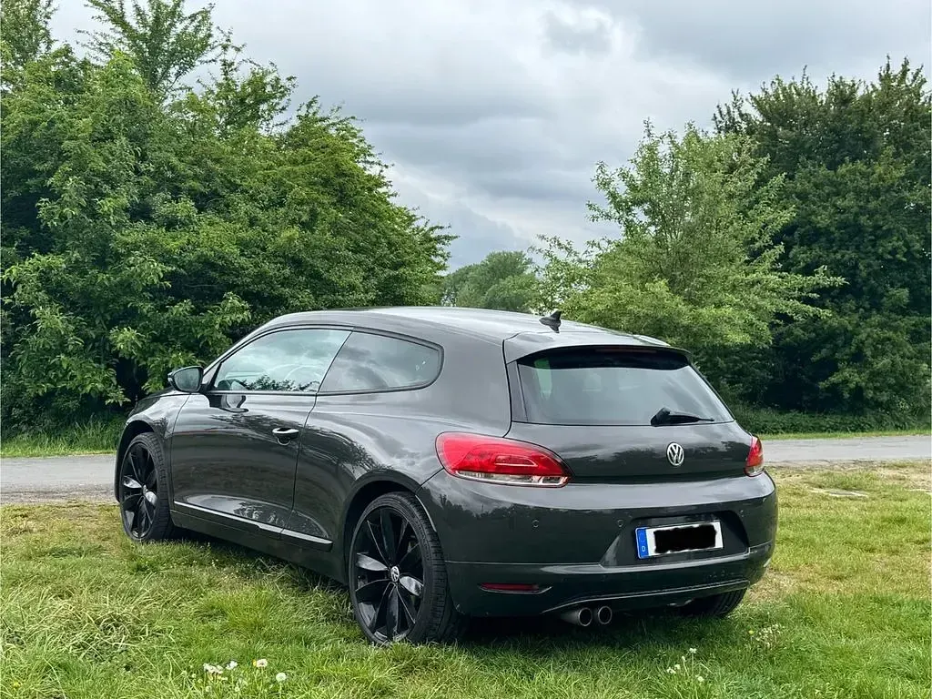Używany VW Scirocco 170 KM (125 kW) 2010 Brązowy