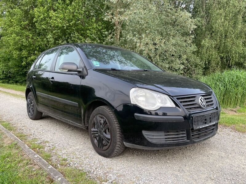 Schwarz Gebraucht 2006 VW Polo Goal Limousine | 1.990 € (Guter Preis) - Bild 1/4