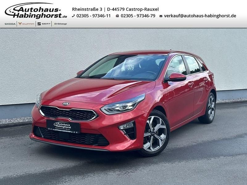Rot Gebraucht 2020 Kia Ceed Spirit Limousine | 16.990 € (Fairer Preis) - Bild 1/3