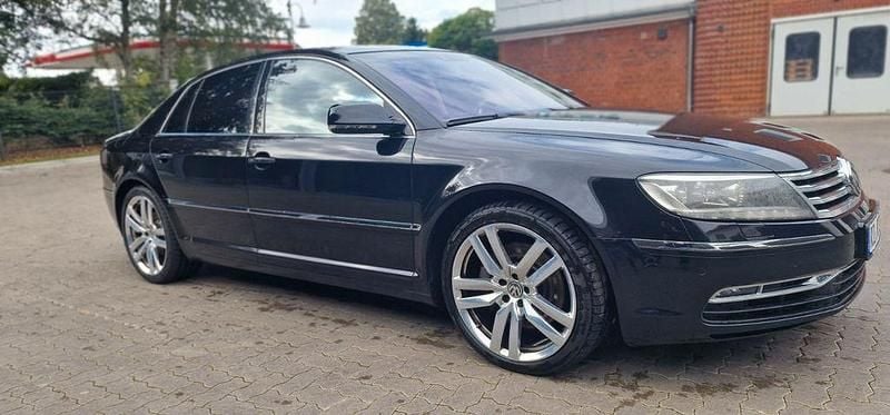 Schwarz Gebraucht 2013 VW Phaeton Limousine | 10.990 € (Fairer Preis) - Bild 1/4