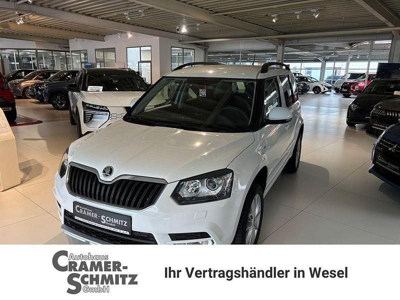 Pure weiss Gebraucht 2017 Skoda Yeti Drive SUV | 10.890 € (Fairer Preis) - Bild 1/4