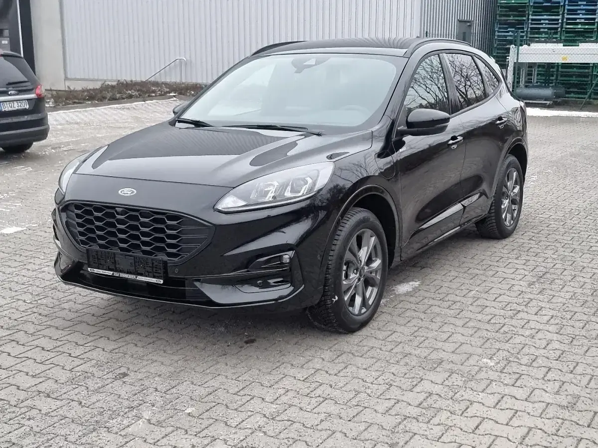 Gebraucht Ford Kuga ST-Line 224 PS (164 kW) 2022 Schwarz SUV