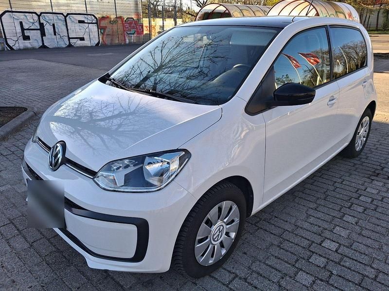 Second-hand VW up! Move 60 CP (44 kW) 2019 Alb Hatchback