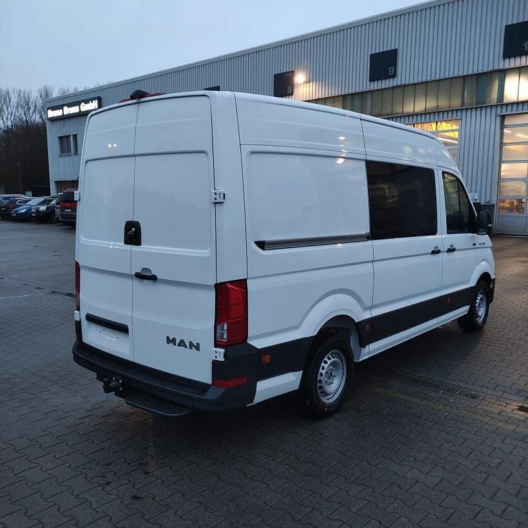 Gebraucht MAN TGE 241 PS (177 kW) 2024 Weiß Van