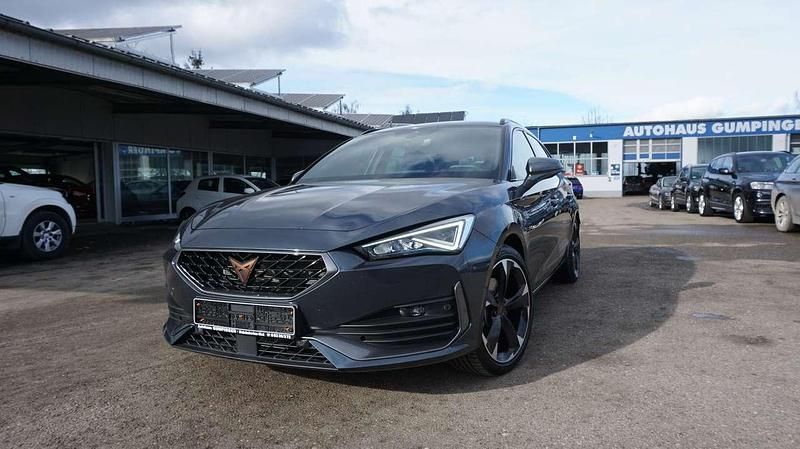 Magnetic tech grau metallic Gebraucht 2024 Cupra Leon Kombi | 26.500 € (Superpreis) - Bild 1/4