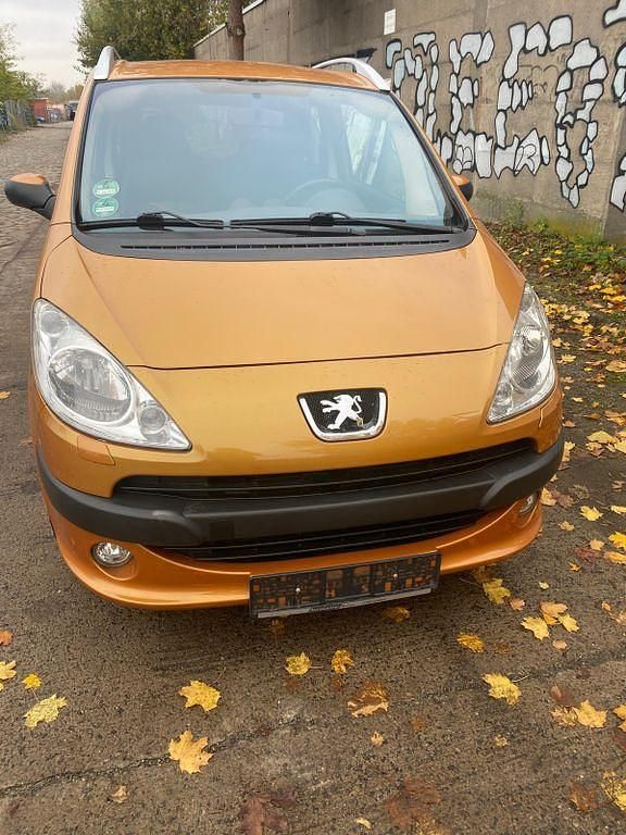 Orange Gebraucht 2006 Peugeot 1007 Kleinwagen | 2.800 € (Guter Preis) - Bild 1/4