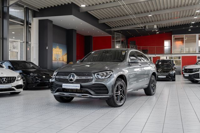 Grau Gebraucht 2022 Mercedes GLC300e Business Limousine | 45.980 € (Teuer) - Bild 1/4