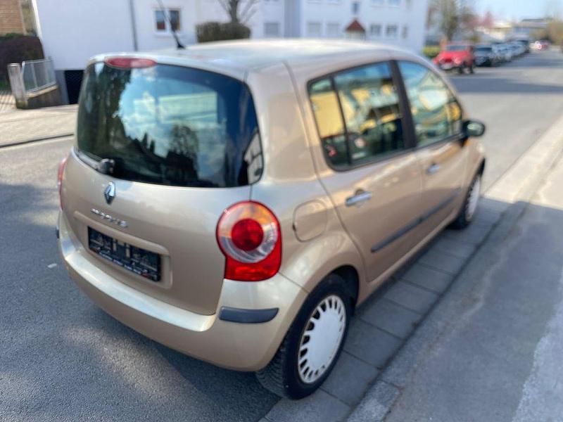 Gebraucht Renault Modus Privilege 88 PS (64 kW) 2004 Gold Van / Kleinbus