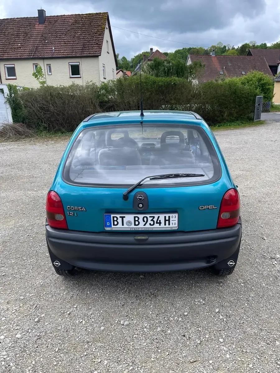 Używany Opel Corsa 45 KM (33 kW) 1993 Hatchback