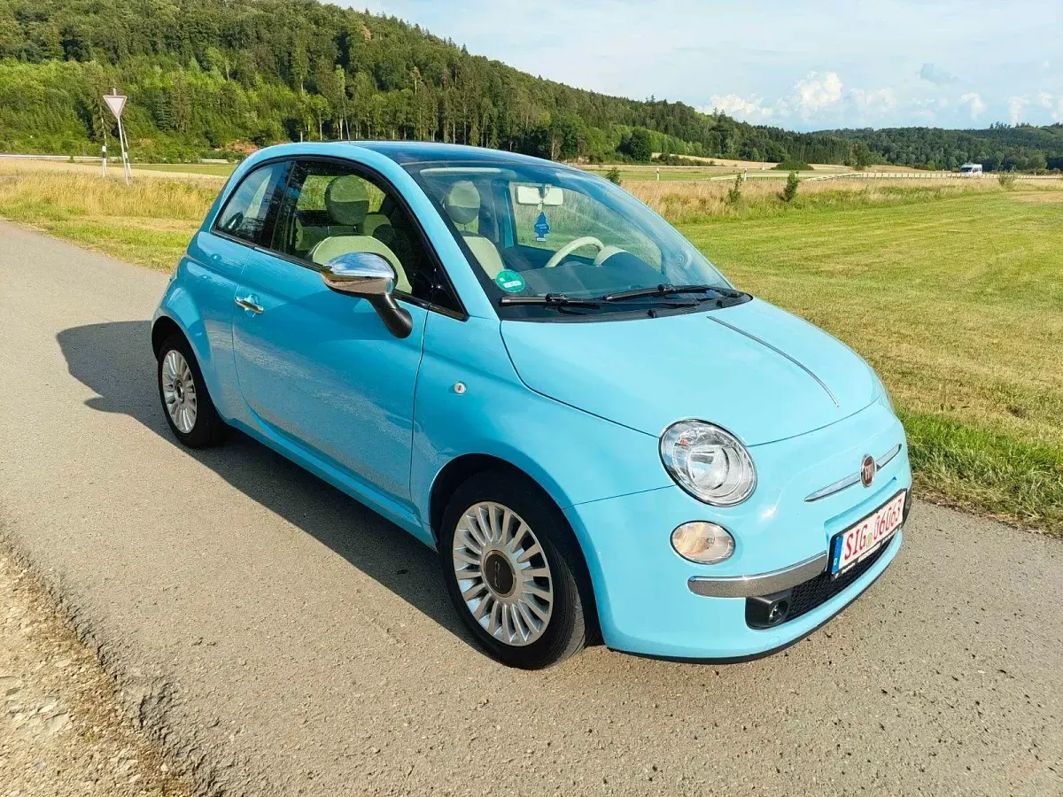Gebraucht Fiat 500 Lounge 69 PS (50 kW) 2013 Blau Kleinwagen