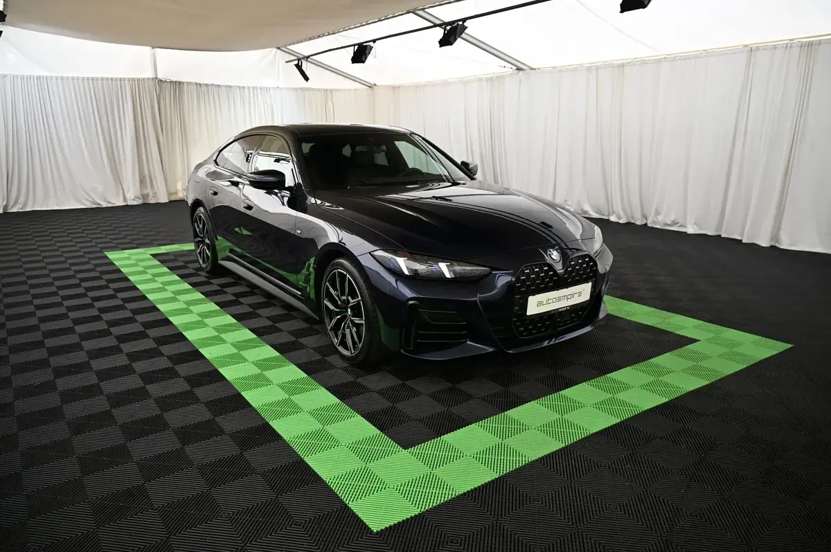 Gebraucht BMW 420 Coupé M Sport 190 PS (139 kW) 2025 Blau Coupé