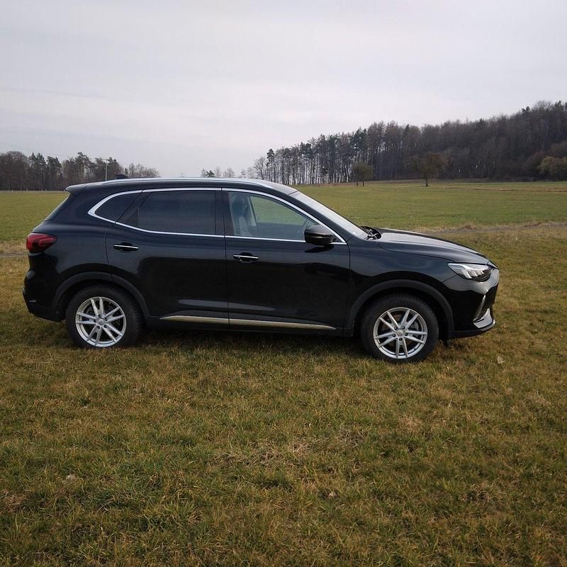 Schwarz Gebraucht 2024 MG HS Comfort SUV | 21.000 € (Superpreis) - Bild 1/4