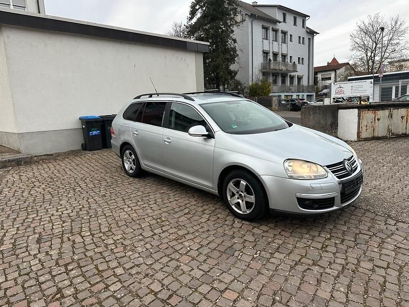 Gebraucht VW Golf V 102 PS (75 kW) 2007 Silber Kombi
