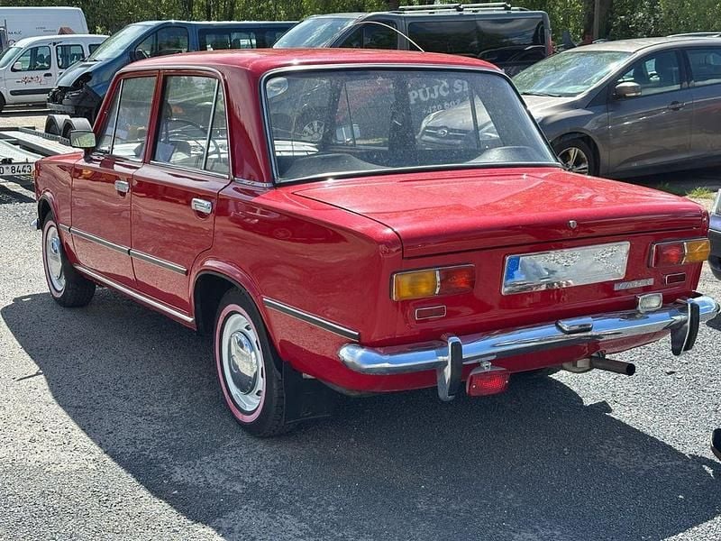 Gebraucht Lada 2101 60 PS (44 kW) 1975 Rot Limousine