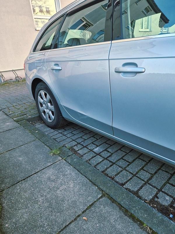 Gebraucht Audi A4 Ambiente 170 PS (125 kW) 2009 Kombi