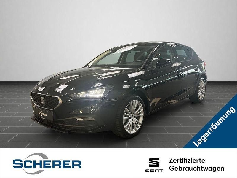 Midnight schwarz metallic (metallic) Gebraucht 2024 Seat Leon Style Limousine | 23.290 € (Superpreis) - Bild 1/4
